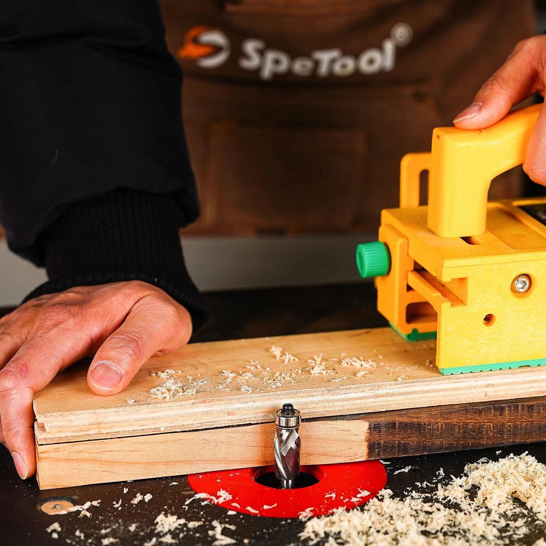SpeTool Spiral Bündigfräser 8mm Schaft Kompressions Cut Fräser für Oberfräse 12mm Schnittdurchmesser 25mm Schnittlänge Kopierfräser mit Anlaufring Oben VHM zum Holzbearbeitung Zurechtschneiden