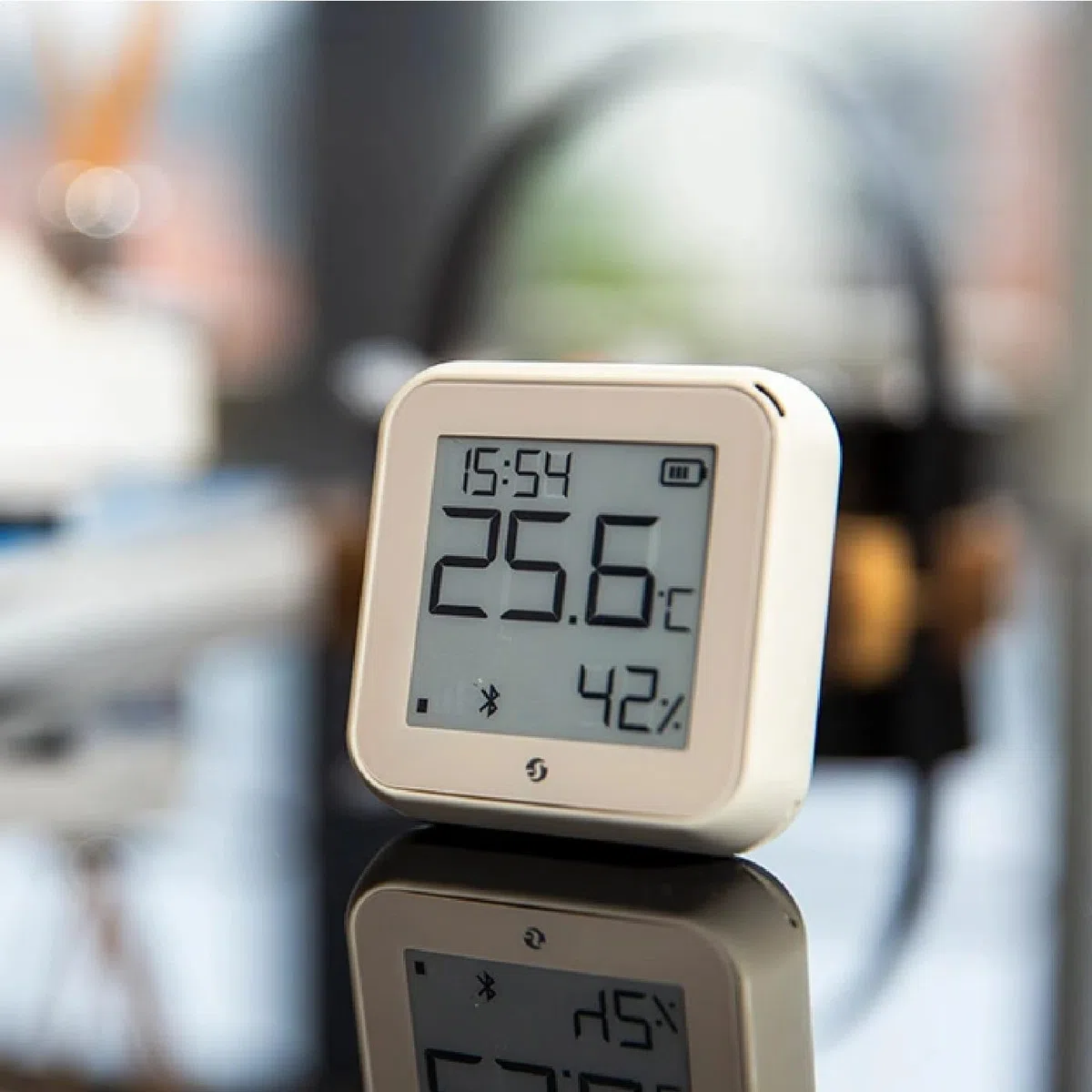 Shelly H&T Gen 3 Ivory | 2er Pack |Wi-Fi und Bluetooth Temperatur&Luftfeuchtigkeitssensor | Hausautomation | Kein Hub erforderlich | Lange Batterielebensdauer | Wandmontierbar