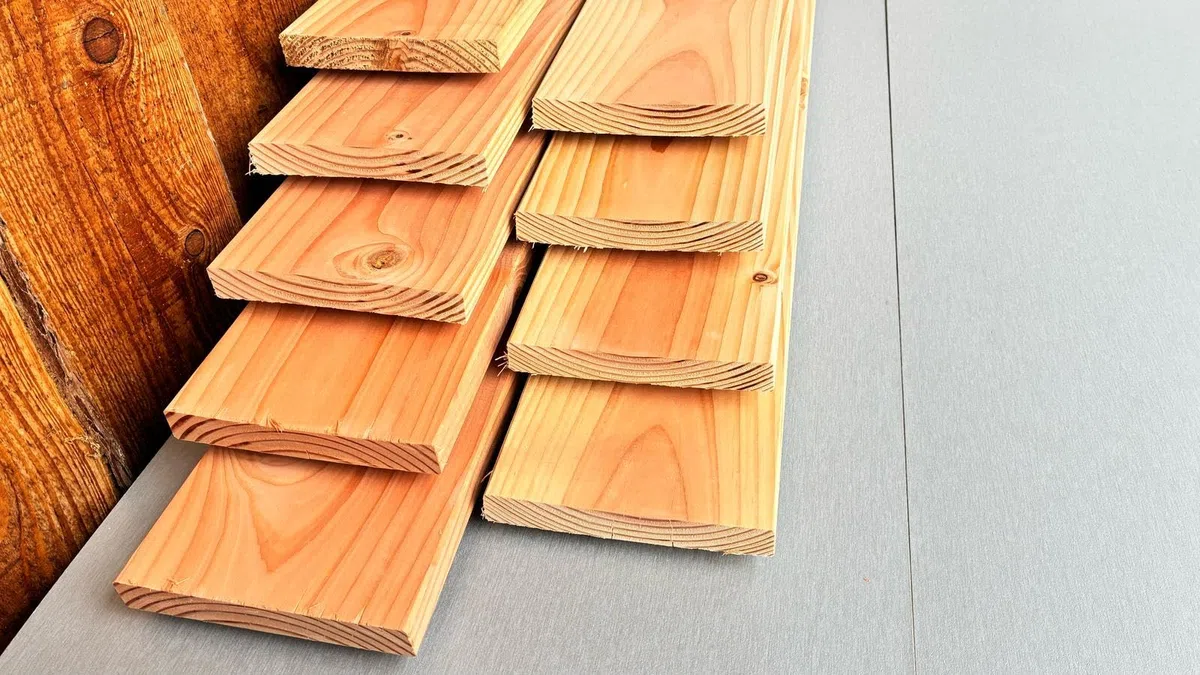 Douglasie Brett 4-fach gehobelt 14,5 x 2 cm x 120 cm Länge - Terrassendiele Bohle Fassadenholz Glattkantbrett (4 Stück)