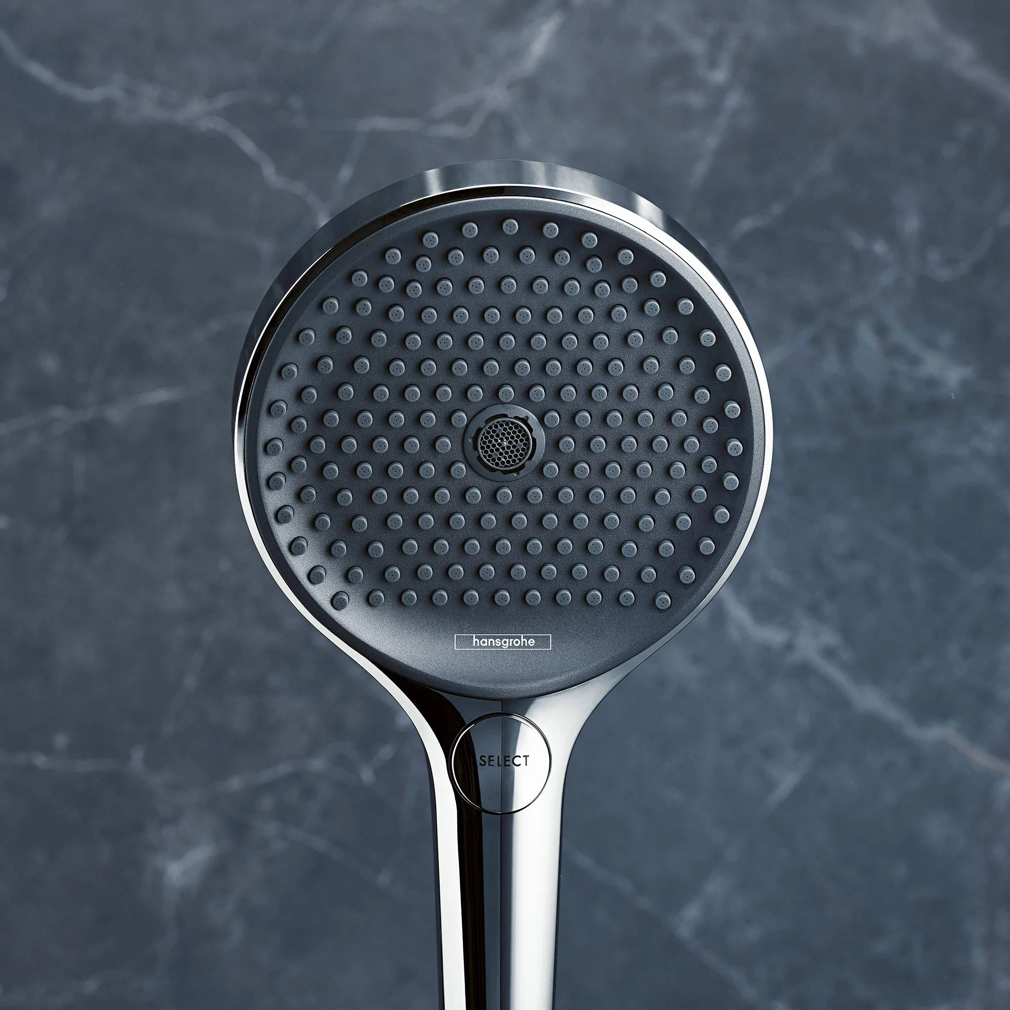 hansgrohe Rainfinity - Duschkopf, Handbrause mit 3 Strahlarten, runde Duschbrause (⌀ 130 mm), Brausekopf mit Antikalk-Funktion, Chrom