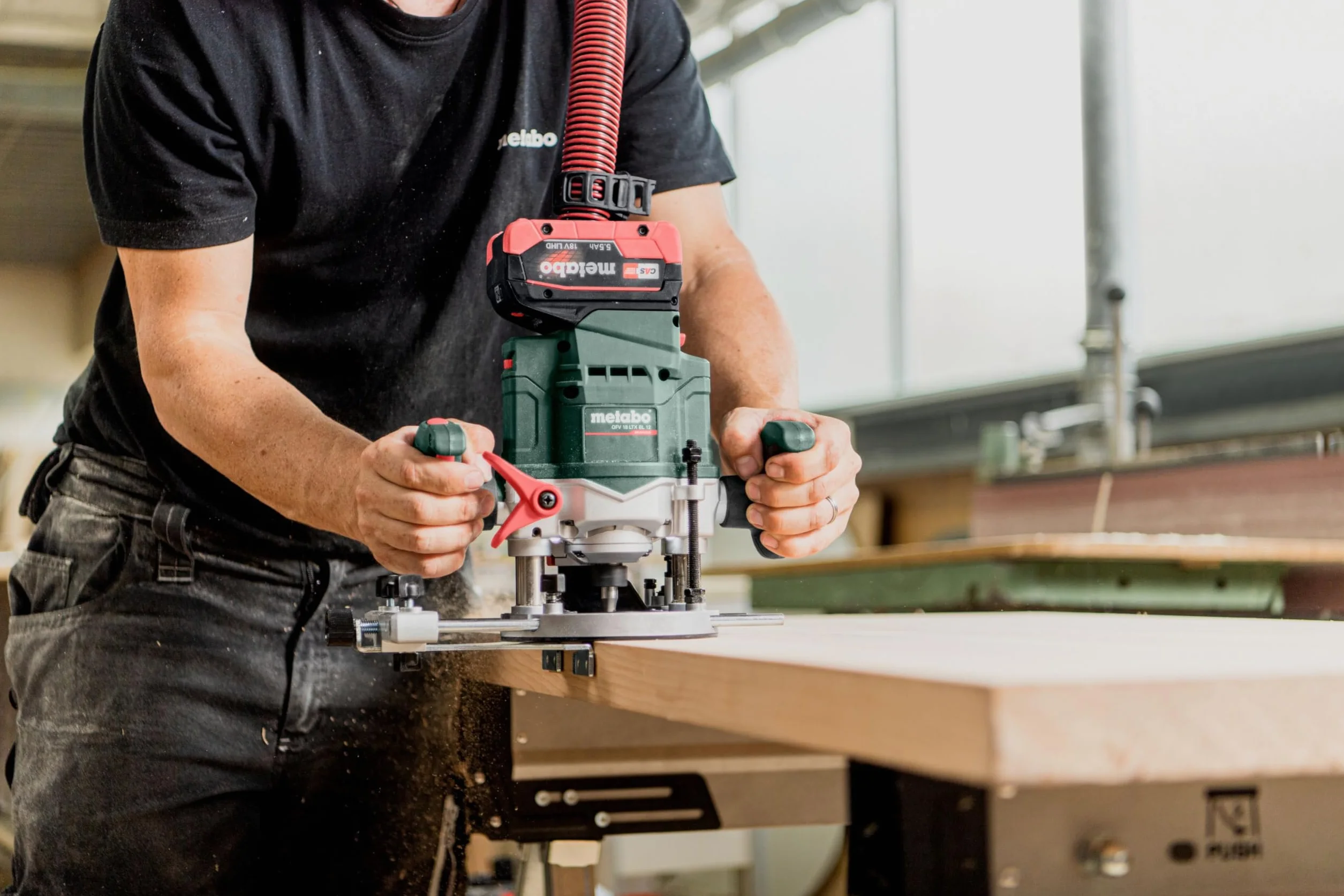 metabo Fräsersortiment SP 15-teilig, 6 mm Schaft Fräser-Set für Holz | Nut-, Fase-, Profil- & Bündigfräser für Oberfräsen, präzise Kantenbearbeitung, inklusive Zinkenfräser & Scharniernutfräser